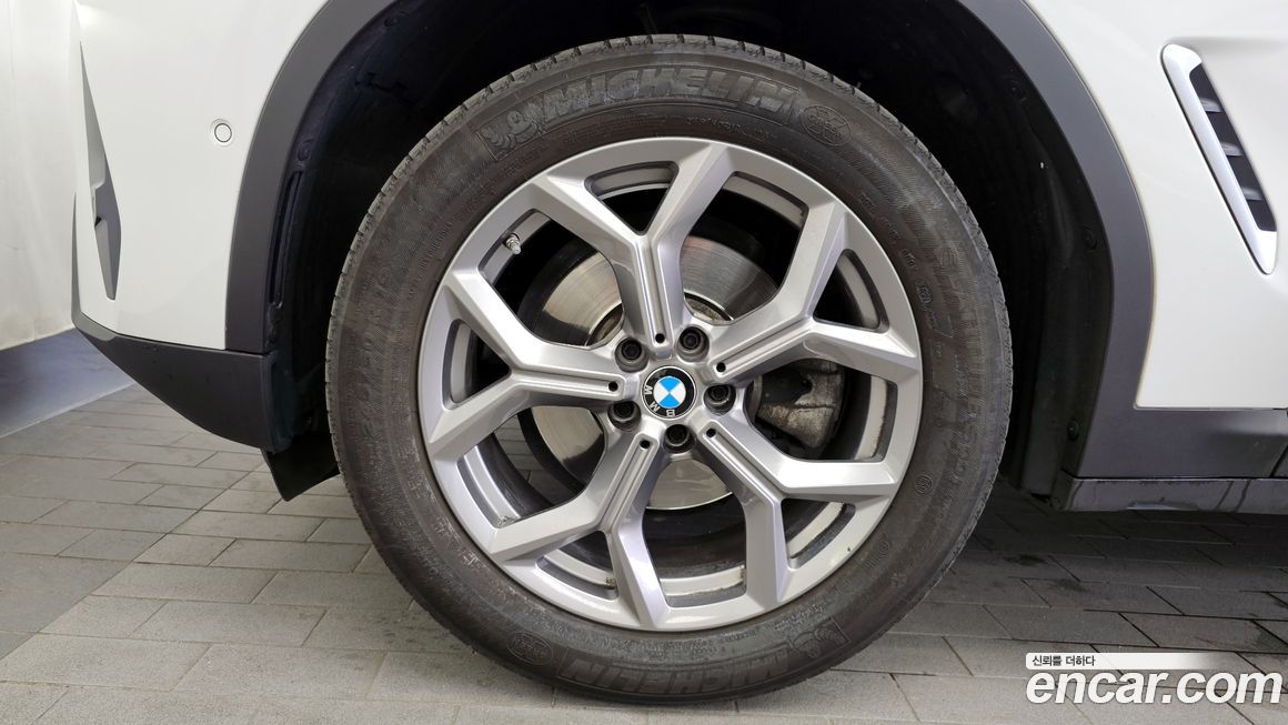 BMW X4 xDrive20i xLine, 2022