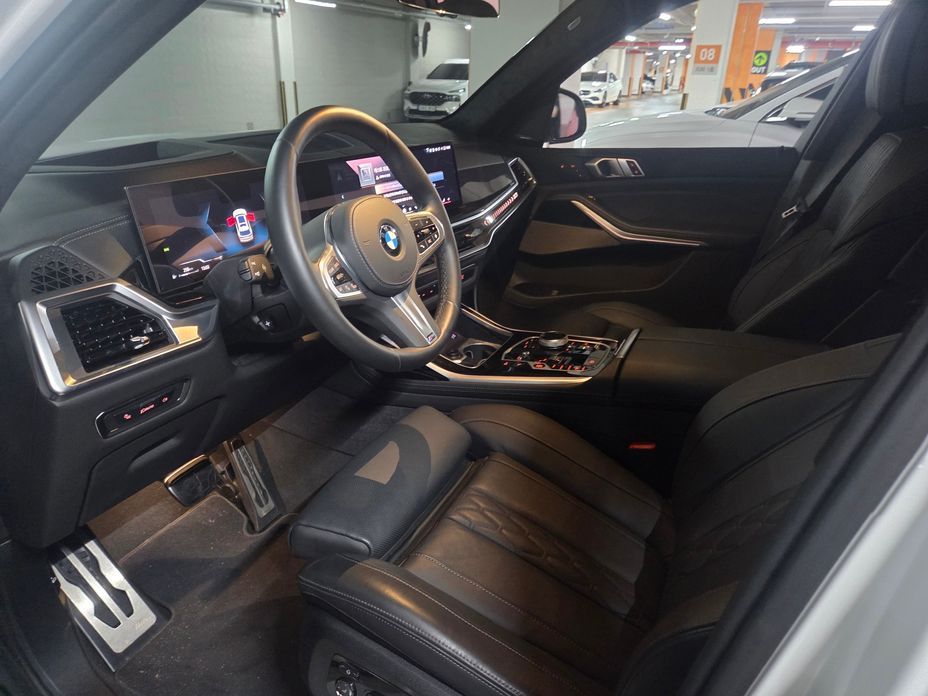 BMW X7 xDrive 40i M Sport 7STR, 2024
