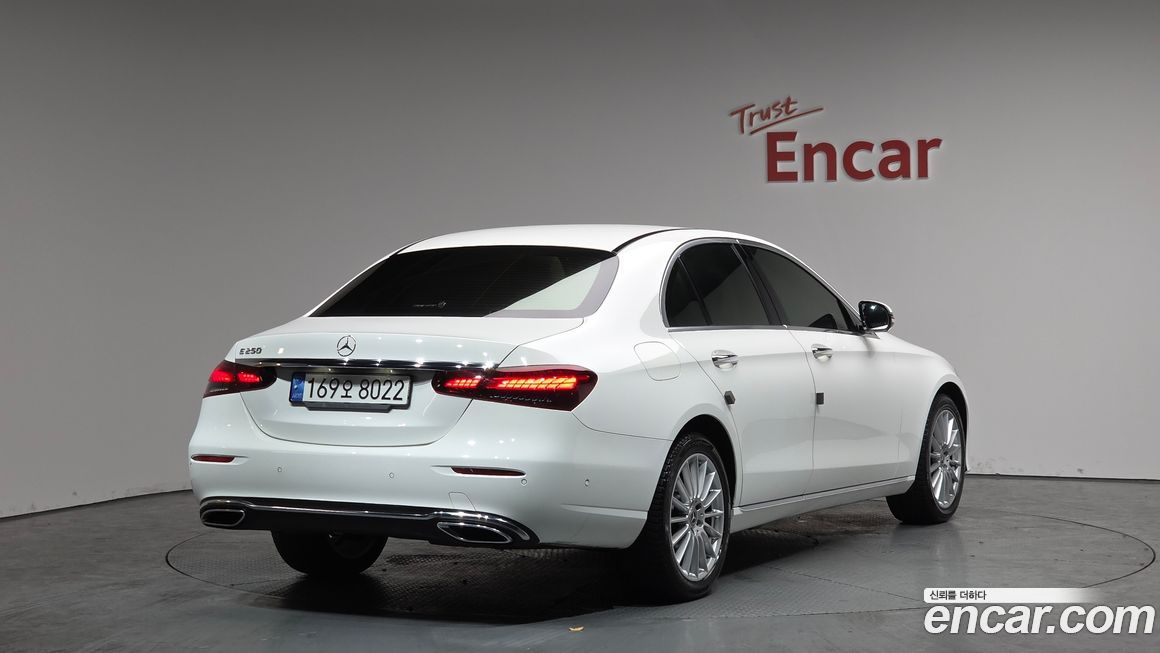 Mercedes-Benz E-Class E250 Exclusive, 2022