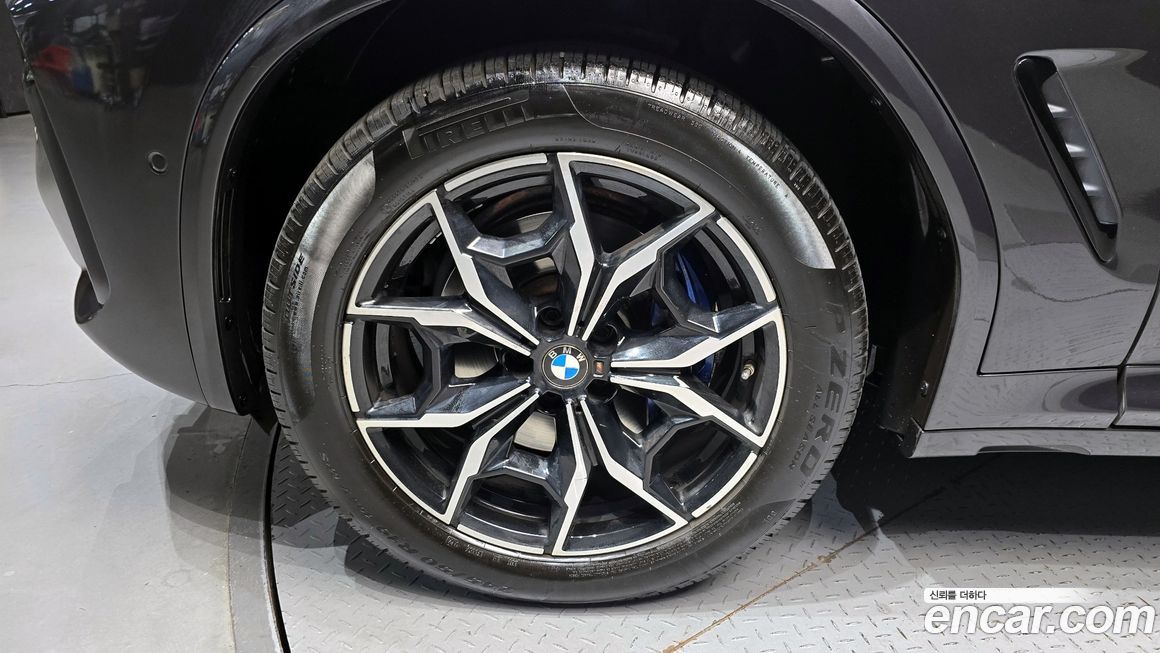 BMW X4 xDrive20i M Sport, 2023