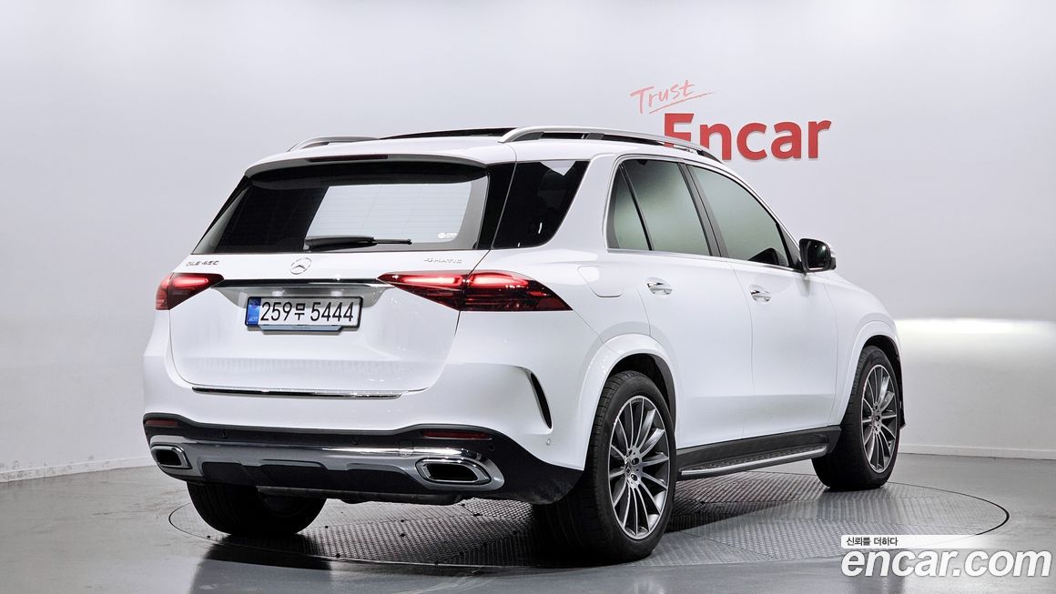 Mercedes-Benz GLE-Class GLE450 4MATIC, 2025