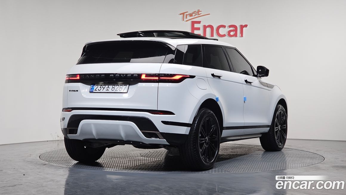Land Rover Range Rover Evoque P250 Dynamic SE, 2024