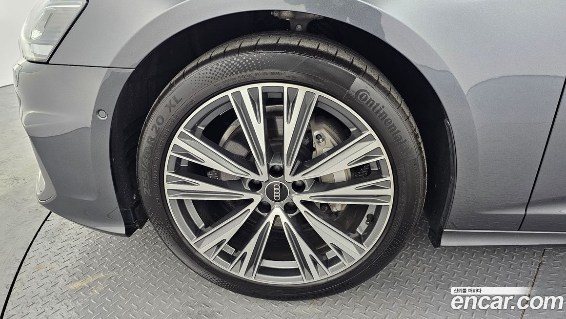 Audi A6 45 TFSI Quattro Premium, 2023