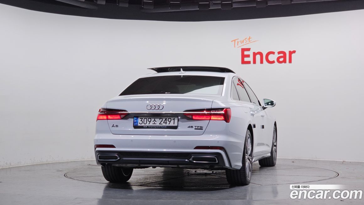 Audi A6 45 TFSI Quattro Premium, 2023