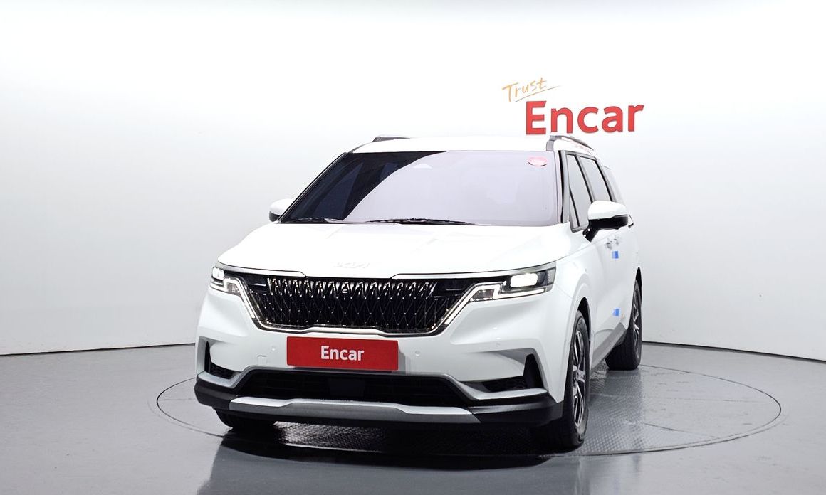 Kia Carnival 9-Seater Prestige, 2023