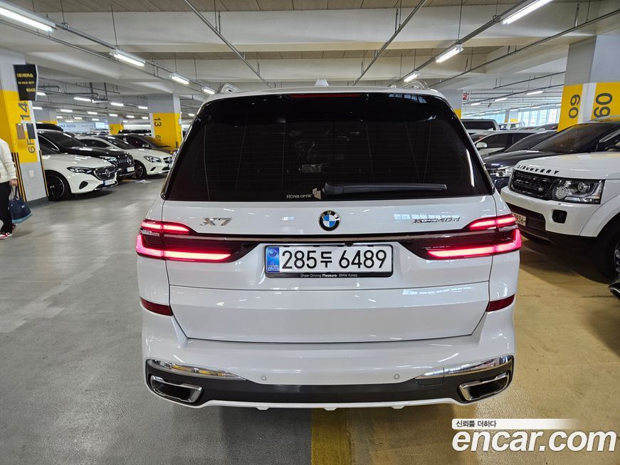 BMW X7 xDrive 40d M Sport 6STR, 2025