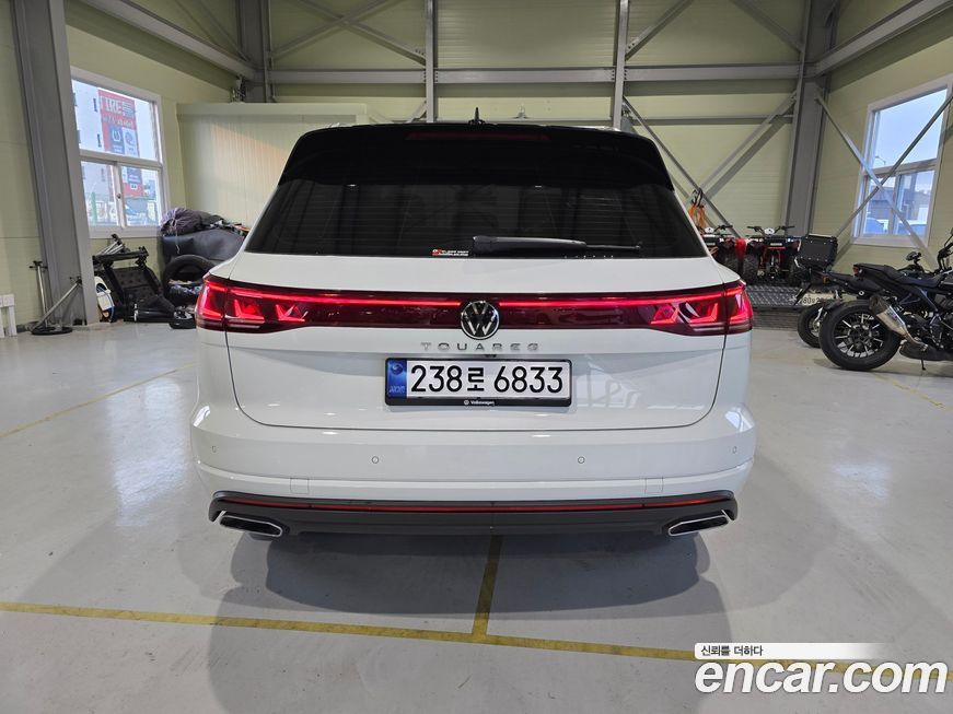 Volkswagen Touareg 3.0 TDI Prestige, 2024