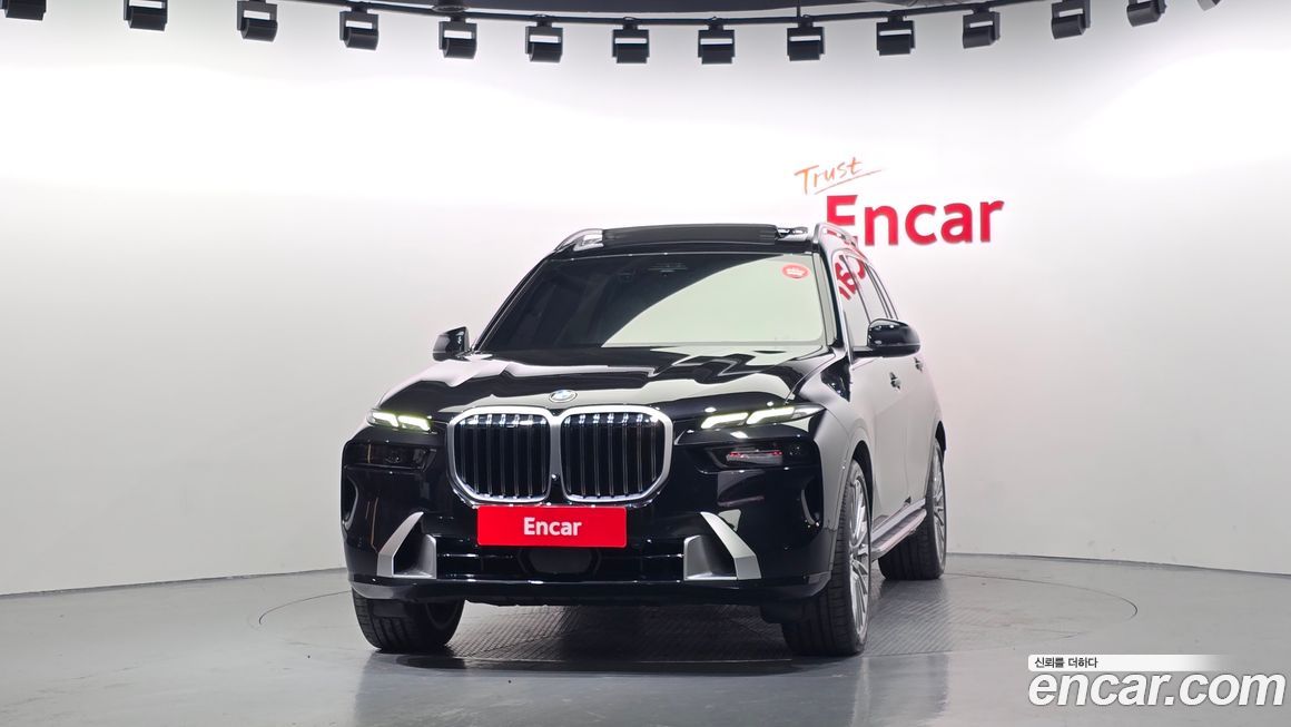 BMW X7 xDrive 40d Design Pure Excellence 6-Seater, 2024