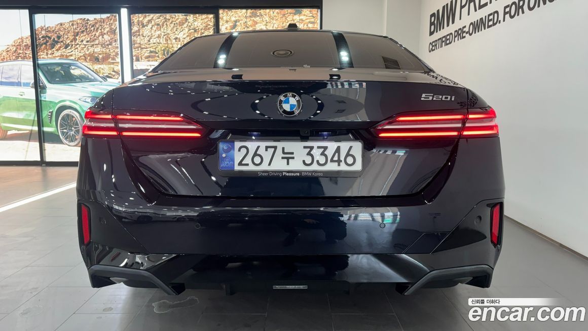 BMW 5-Series 520i M Sport, 2024