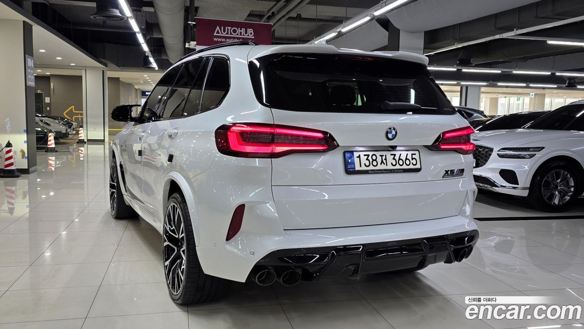 BMW X5M 4.4 Competition, 2022