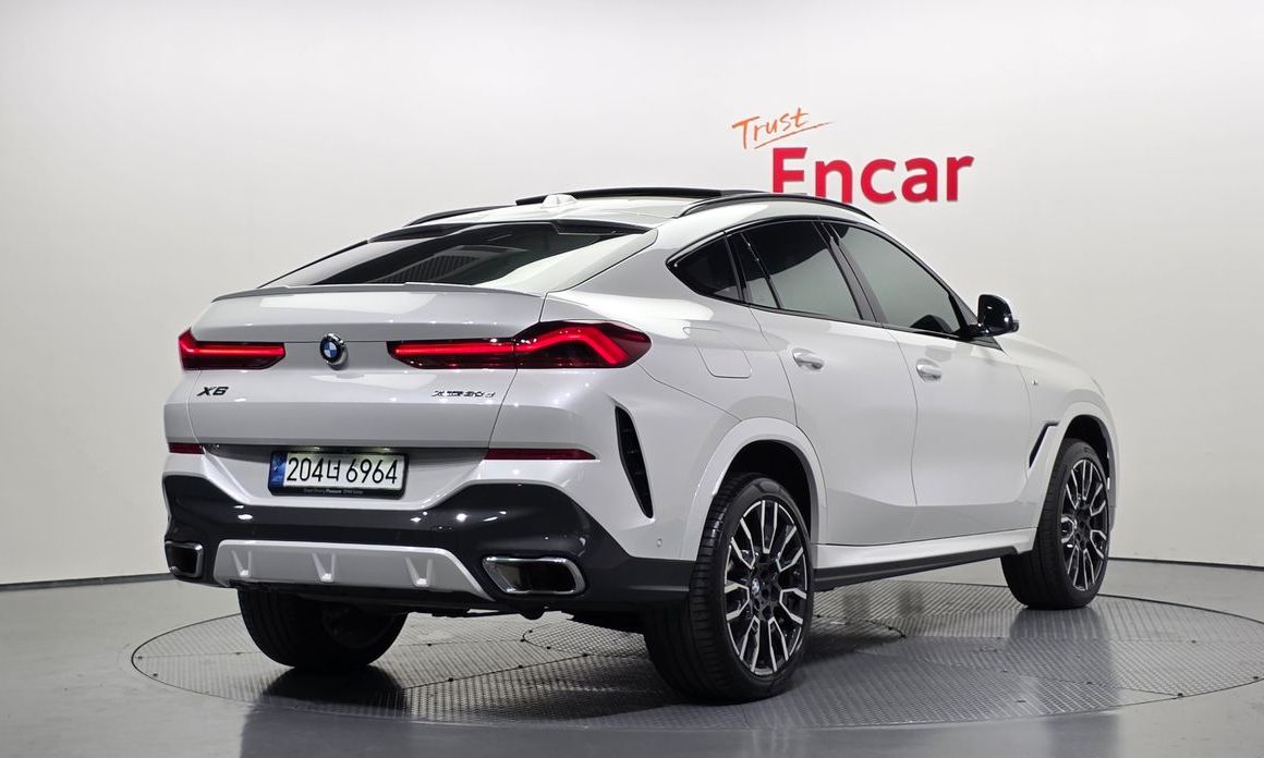 BMW X6 xDrive30d M Sport, 2024