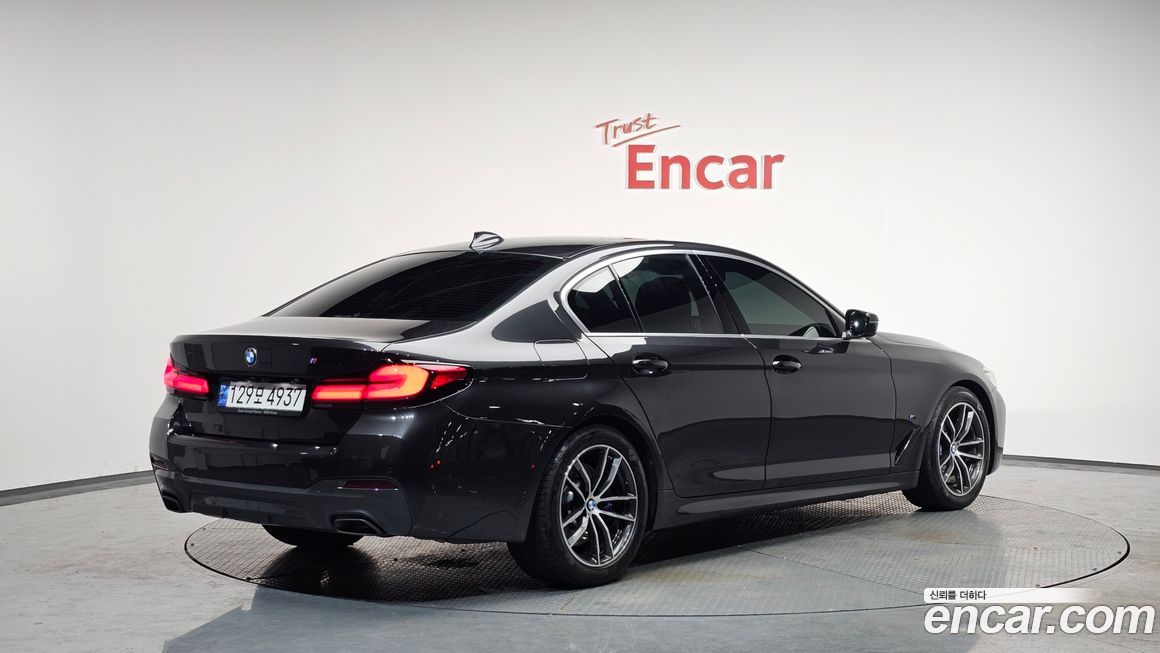 BMW 5-Series 520i M Sport, 2023
