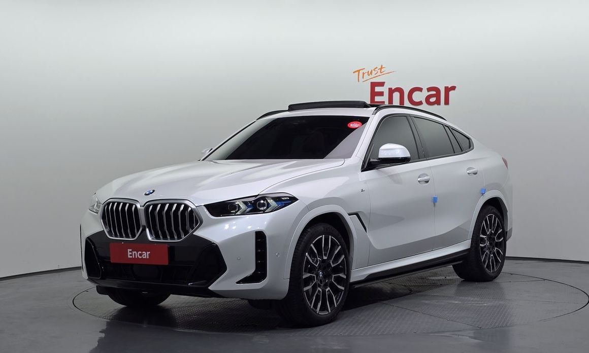 BMW X6 xDrive40i M Sport, 2024