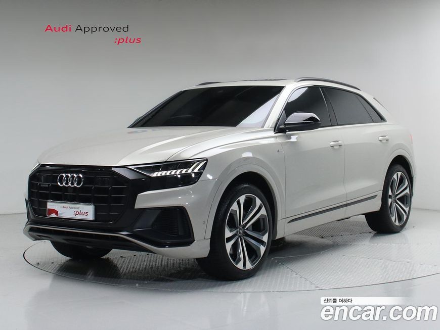 Audi Q8 55 TFSI Quattro Premium, 2023