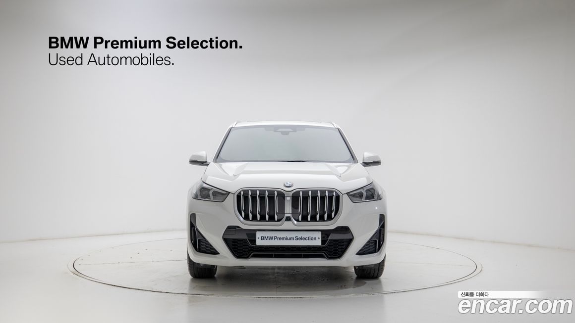 BMW X1 xDrive 20i M Sport, 2024