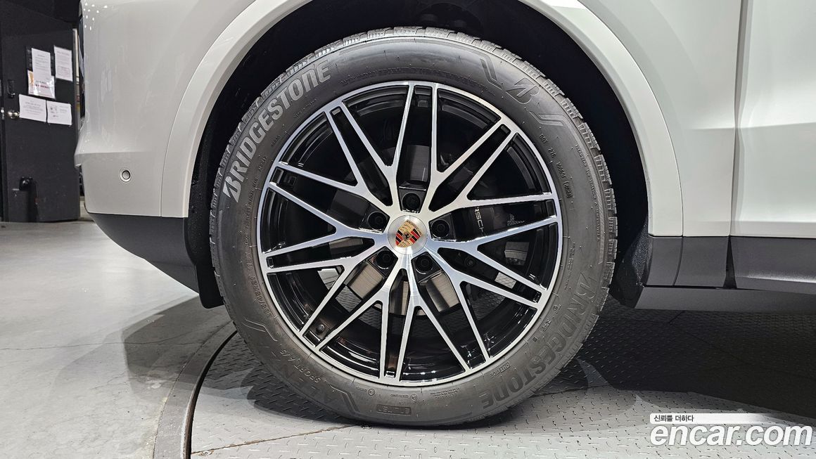 Porsche Cayenne 3.0 Coupe, 2025