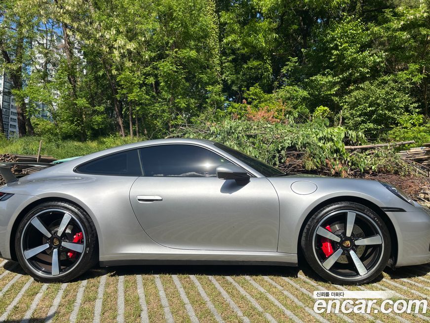 Porsche 911 Carrera 4S, 2021