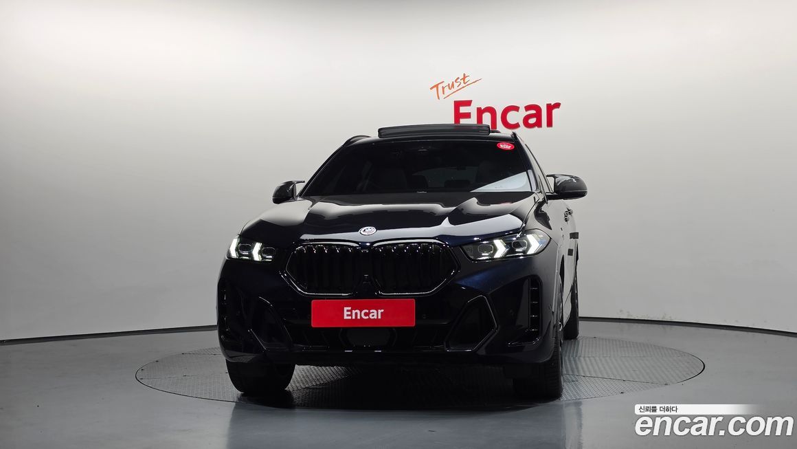 BMW X6 xDrive40i M Sport, 2024