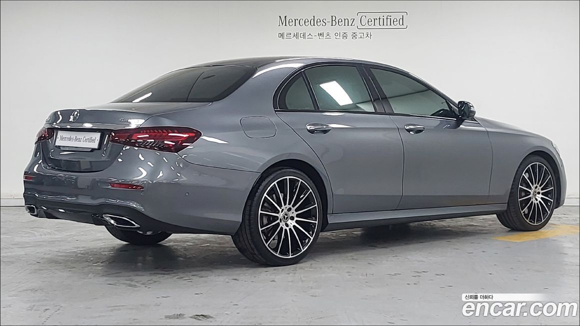 Mercedes-Benz E-Class E350 4MATIC AMG Line, 2023