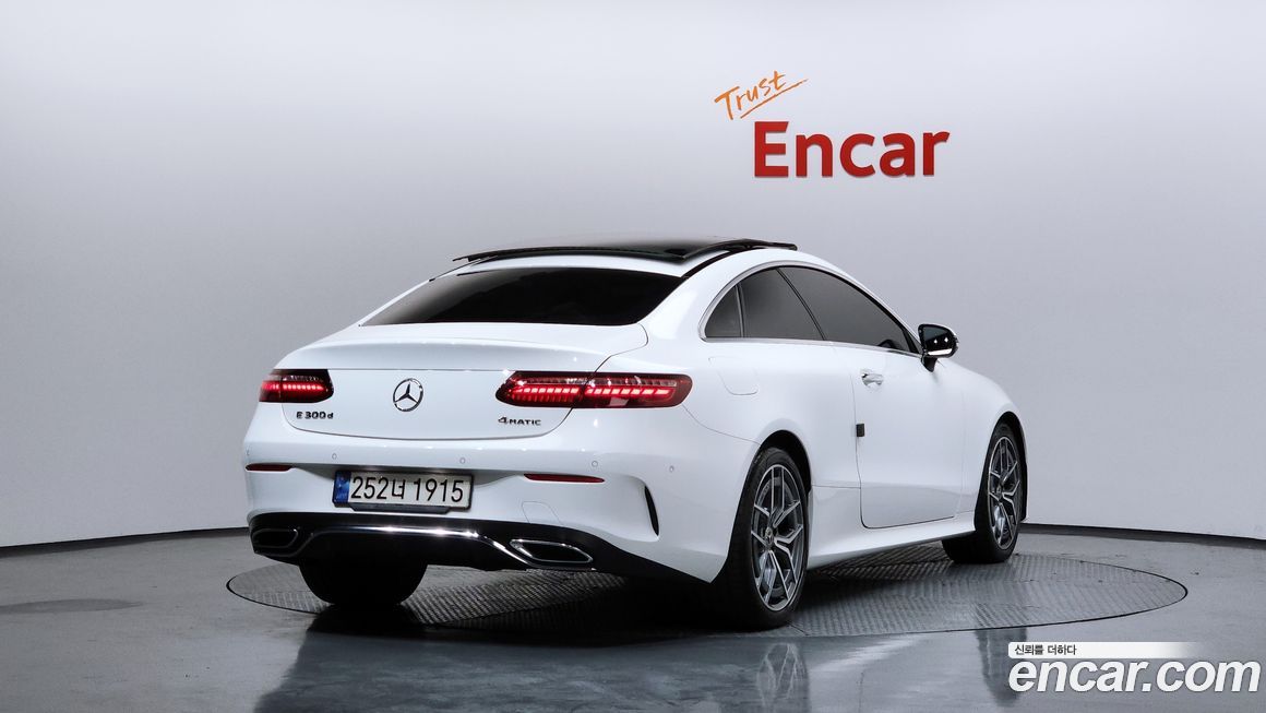 Mercedes-Benz E-Class E300d 4MATIC Coupe, 2023