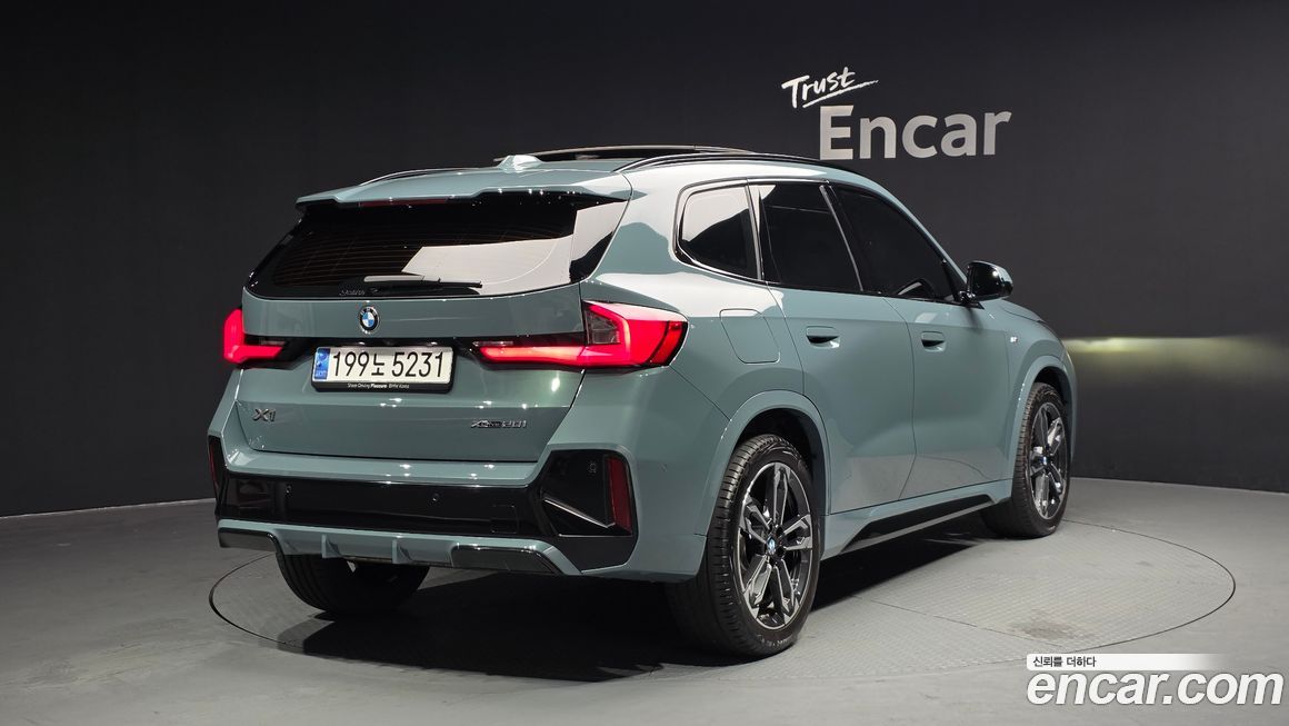 BMW X1 xDrive 20i M Sport, 2024