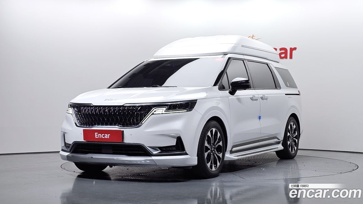 Kia Carnival 7-Seater Hi-Limousine, 2021