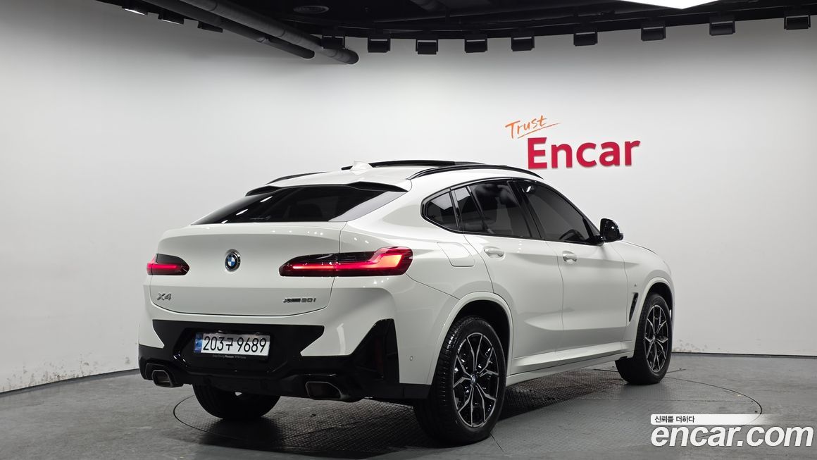 BMW X4 xDrive20i M Sport, 2024