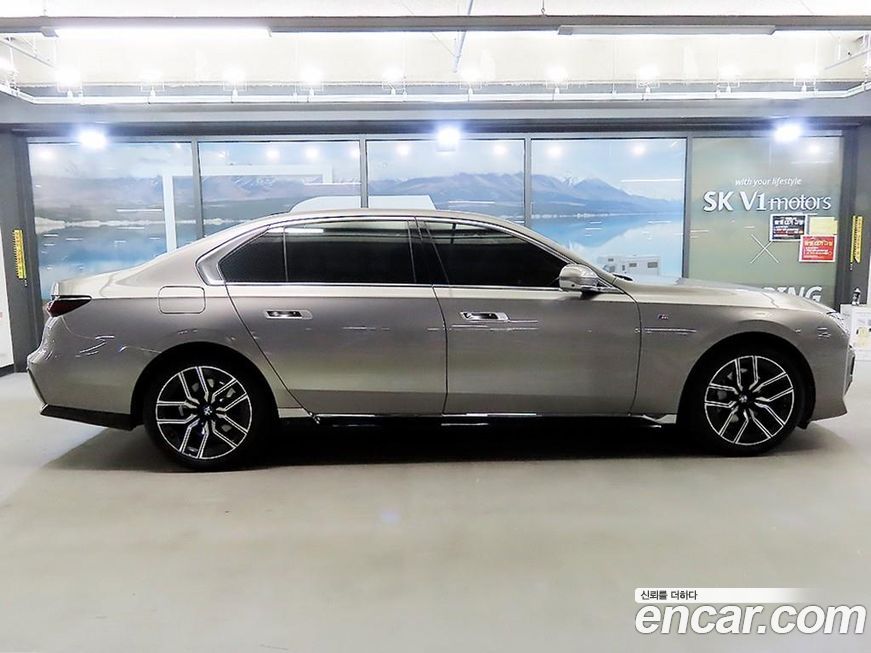 BMW 7-Series 740d xDrive M Sport, 2025
