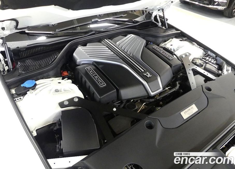 Rolls-Royce Ghost 6.7 V12 Black Badge, 2025