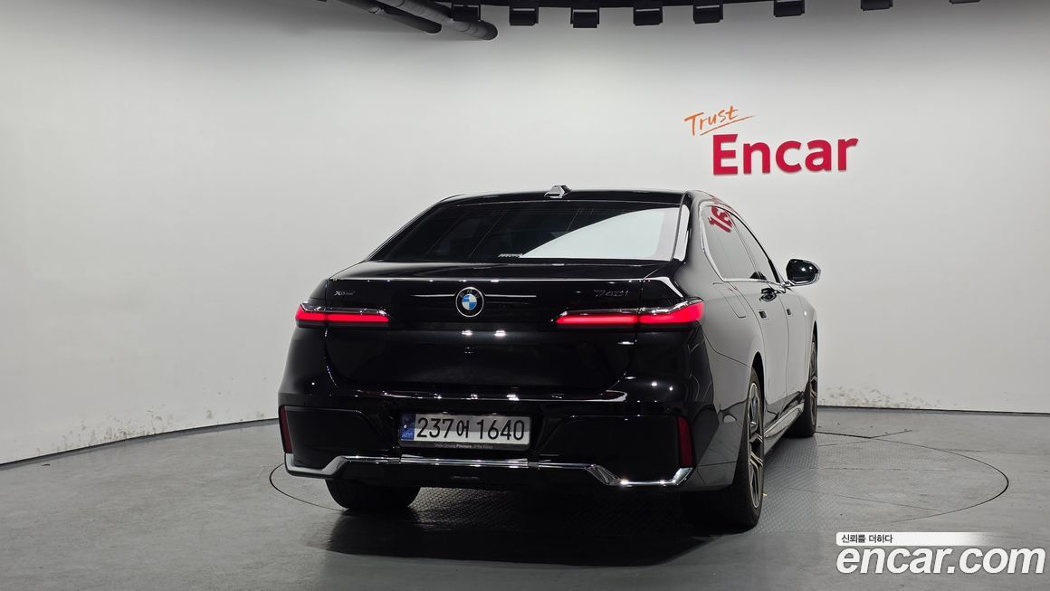 BMW 7-Series 740i xDrive M Sport, 2024