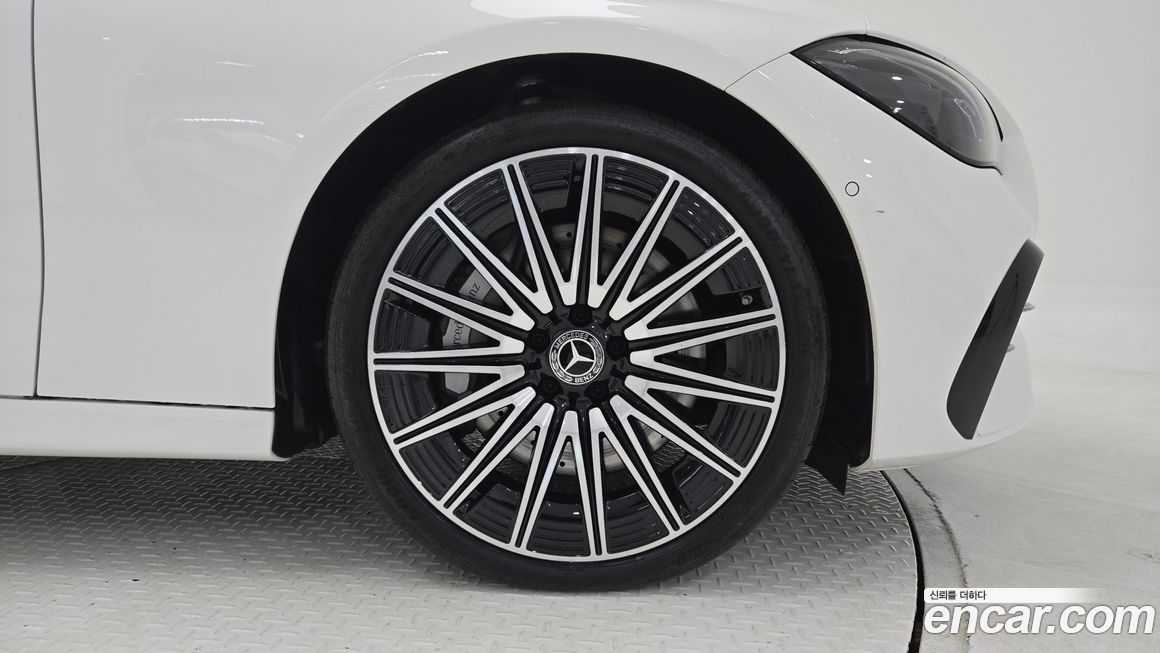 Mercedes-Benz CLE-Class CLE450 4MATIC Cabriolet, 2025