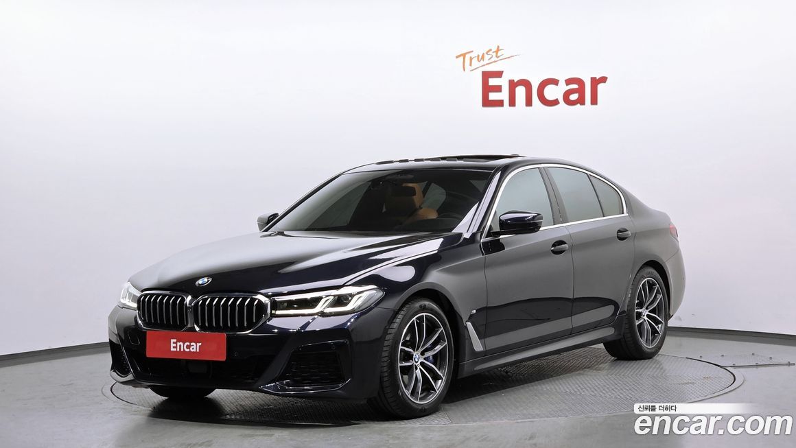 BMW 5-Series 520i M Sport, 2022