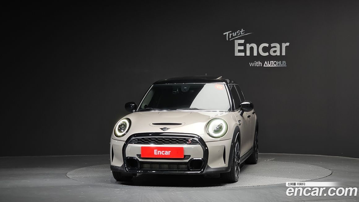 Mini Cooper 5Door Classic, 2023
