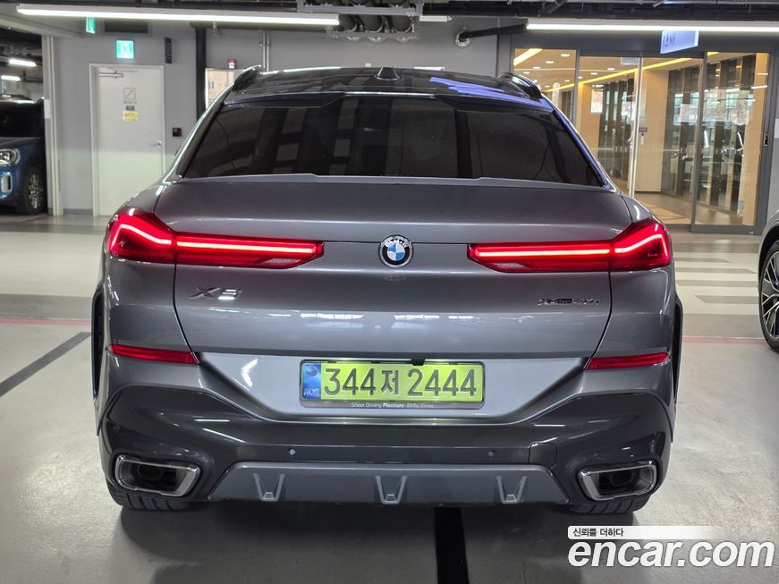 BMW X6 xDrive40i M Sport, 2025