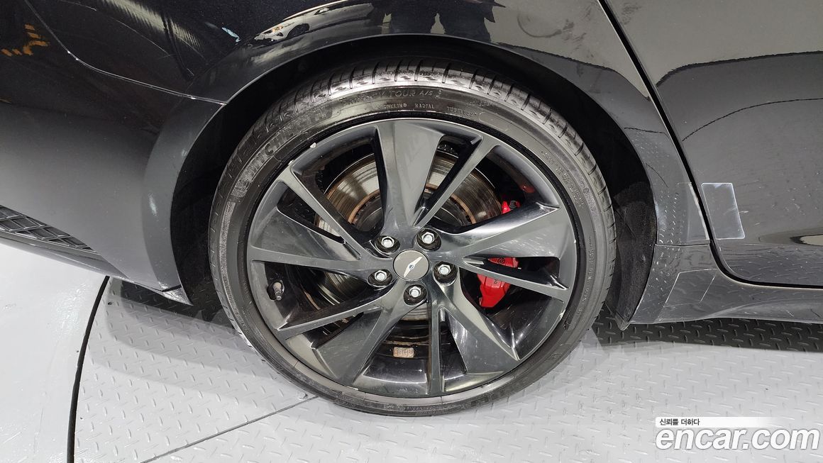 Genesis G70 Gasoline 2.0T 4WD, 2023