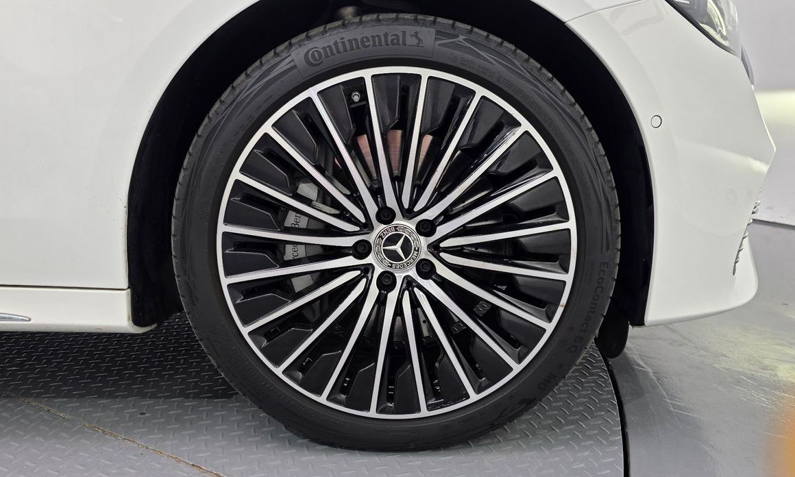 Mercedes-Benz E-Class E450 4MATIC, 2024
