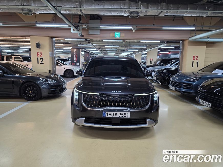 Kia Carnival 9-Seater Prestige, 2025