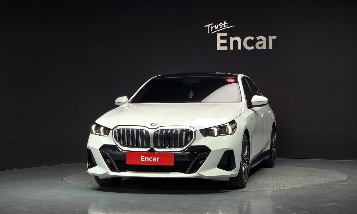 BMW 5-Series 520i M Sport, 2024