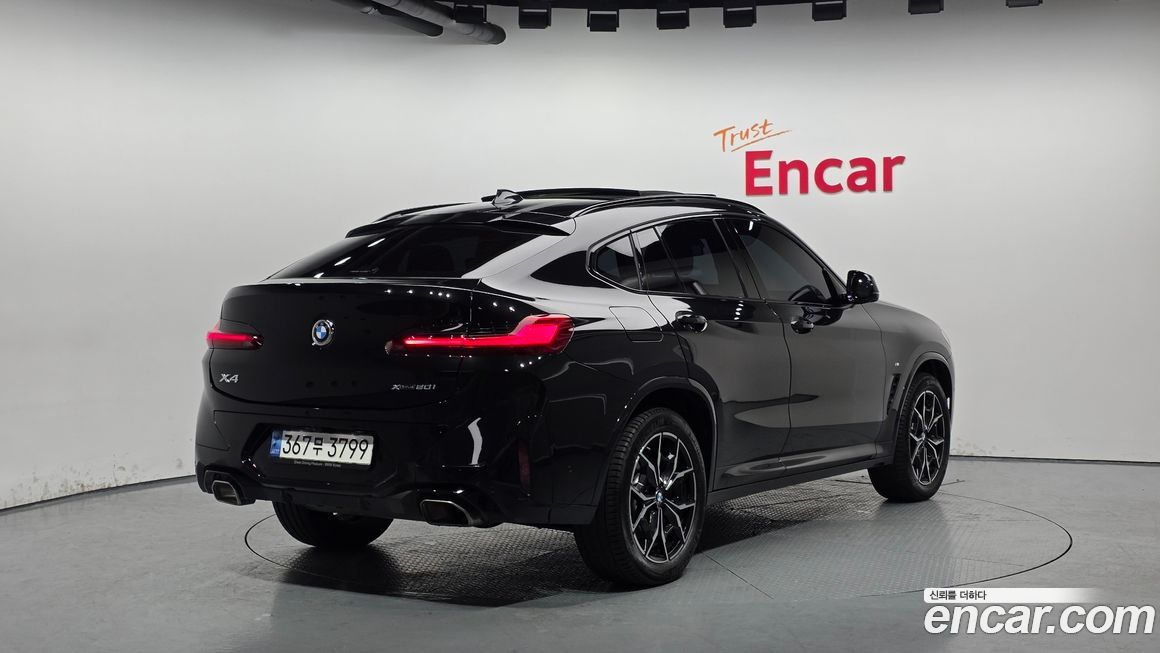BMW X4 xDrive20i M Sport, 2022
