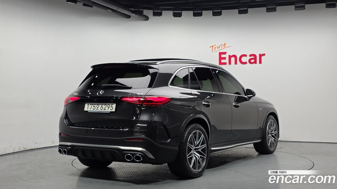 Mercedes-Benz GLC-Class AMG GLC43 4MATIC, 2025