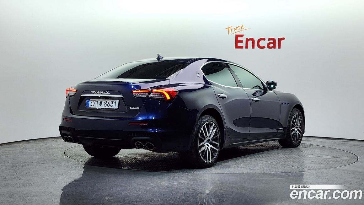 Maserati Ghibli 2.0 Gransport, 2021