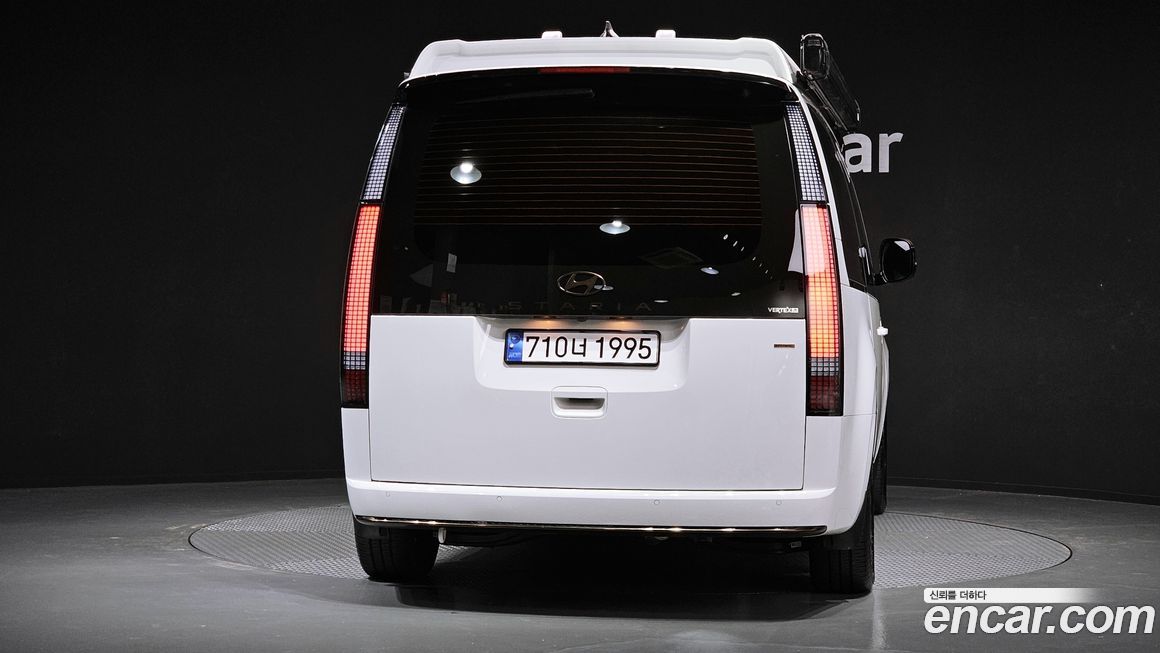 Hyundai Staria 4WD Camper, 2025