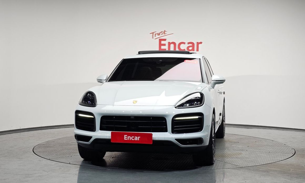 Porsche Cayenne 3.0 PLATINUM EDITION, 2022