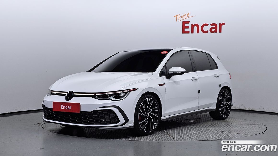 Volkswagen Golf 2.0 GTI, 2024