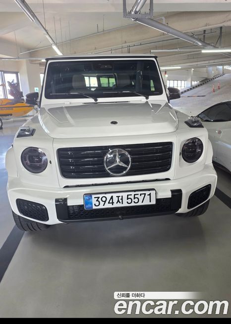 Mercedes-Benz G-Class G450d, 2025