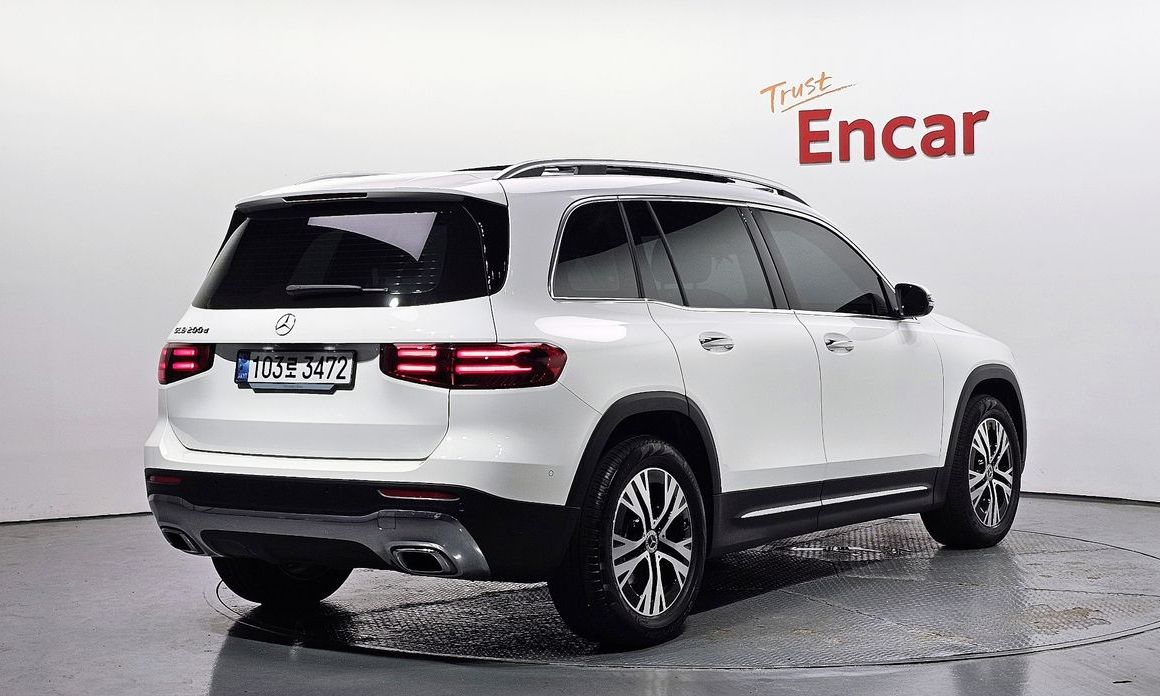 Mercedes-Benz GLB-Class GLB200 d, 2024