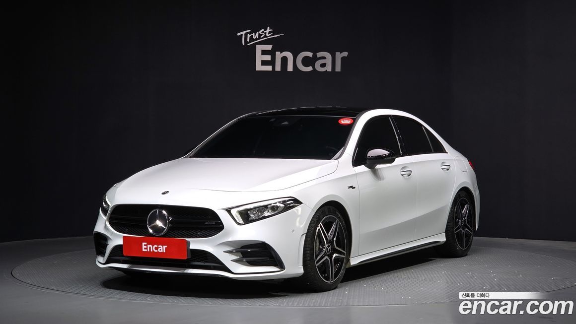 Mercedes-Benz A-Class AMG A35 4MATIC Sedan, 2022