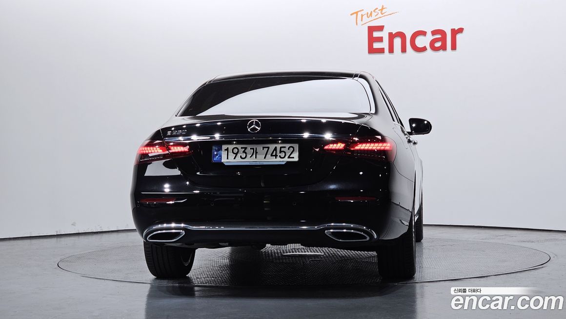 Mercedes-Benz E-Class E250 Exclusive, 2023