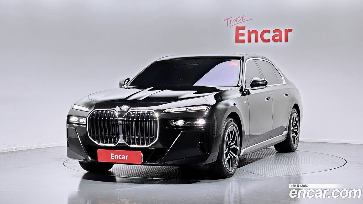 BMW 7-Series 740d xDrive M Sport, 2025