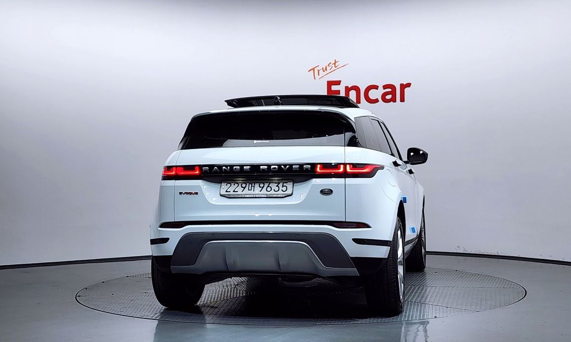 Land Rover Range Rover Evoque P250 SE, 2022